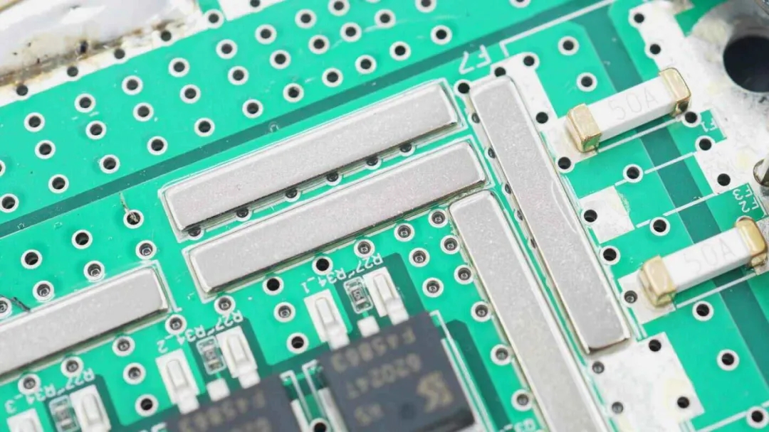 PCB板散熱與增強(qiáng)載流能力的可靠解決方案